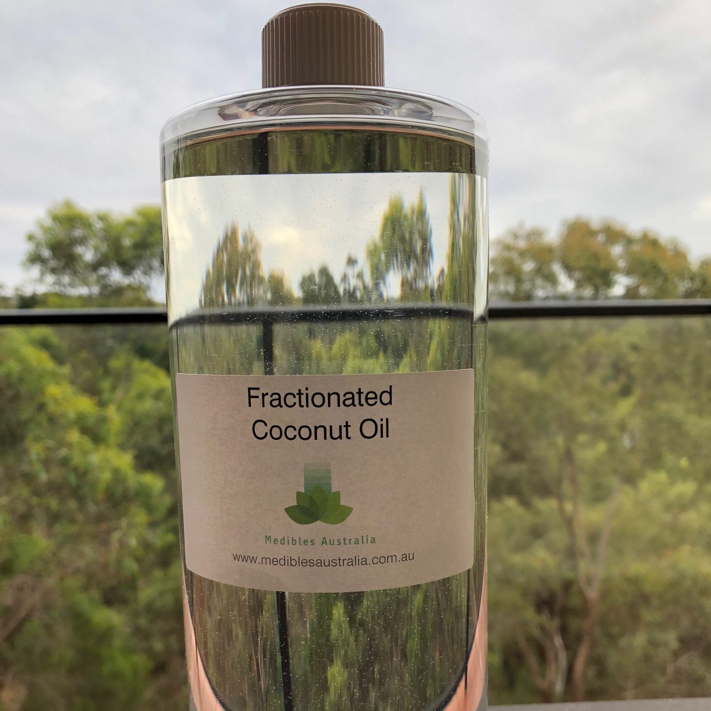 Fractionated Coconut Oil (1 Litre Bottle)